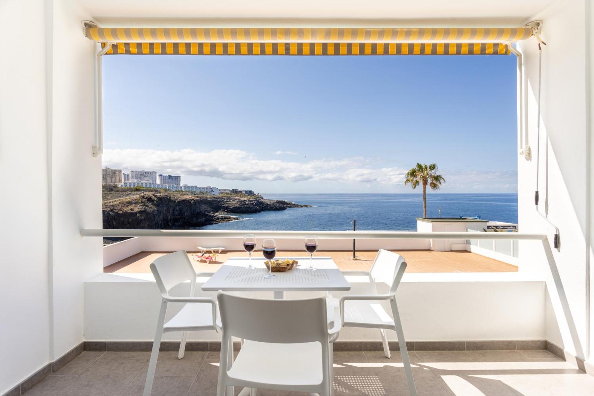 Relax And Enjoy The Sea Apartment Callao Salvaje Bagian luar foto